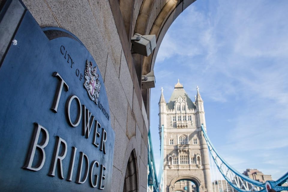 London: Go City Explorer Pass® - Tickets for 2-7 Attractions - Your Credit Strategy: Picking the Right Mix of Icons and Breaks