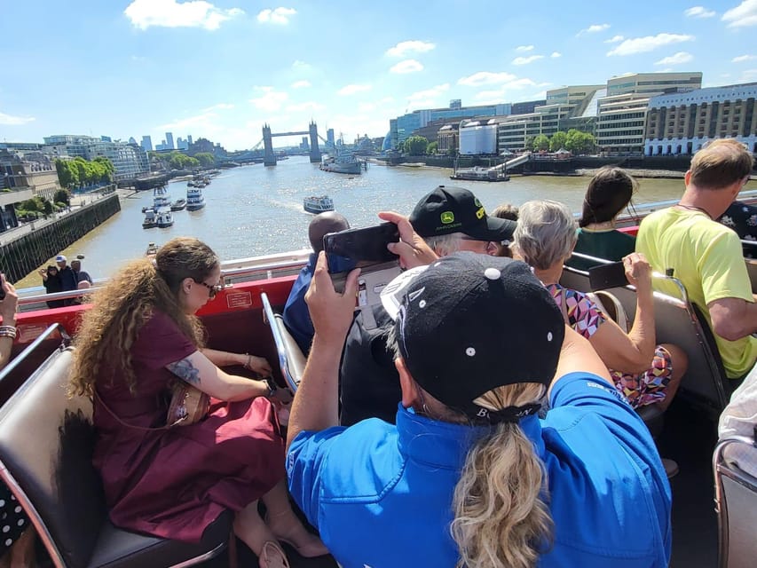 London: Guided Sightseeing Tour on a Vintage Open-Top Bus - Price vs value: is $40 worth it?