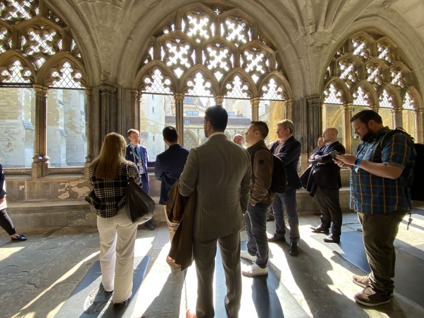 London: Guided Westminster Abbey Tour and Refreshments - Getting into the Abbey: priority access without the stress