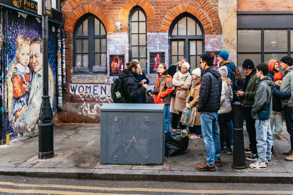London: Half-Day Street Art Tour and Workshop - Materials, group vibe, and what helps you enjoy it more
