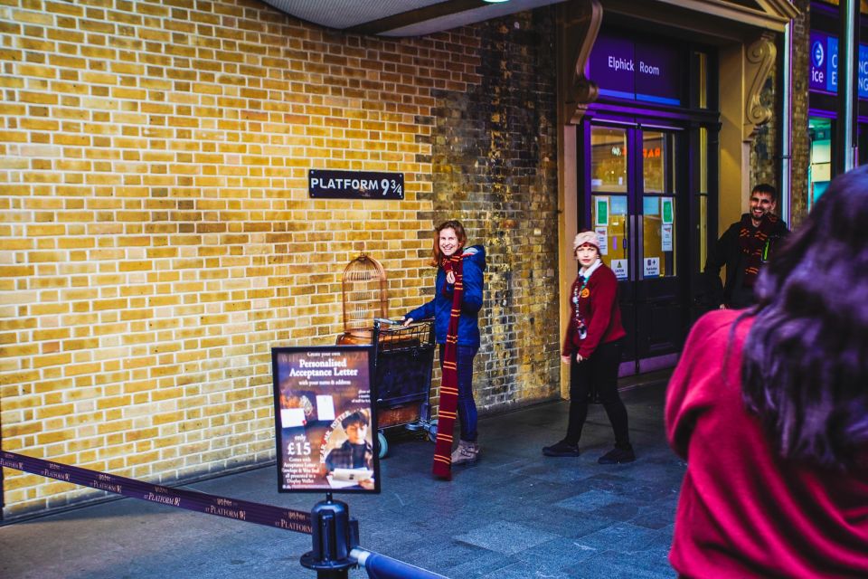 London: Harry Potter Movies Walking Tour (Kids Go Free) - London Bridge and Borough Market: Ending With Real-Life London Texture