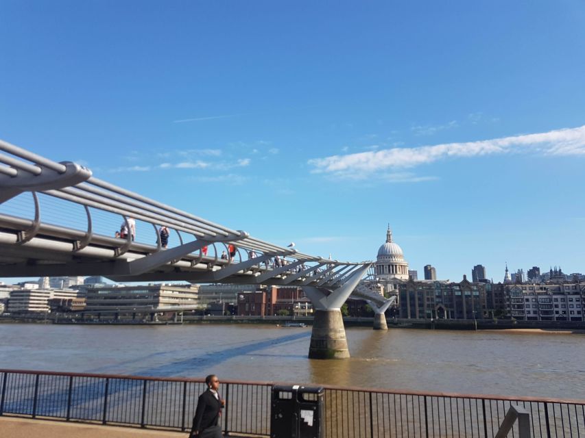 London: Harry Potter Movies Walking Tour (Kids Go Free) - Palace Theatre: Stage Potter and the Real-Time London Show