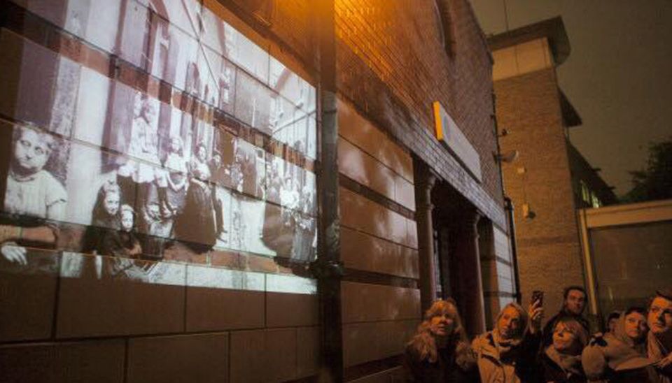 London: Jack the Ripper Walking Tour - Ripper Vision Tours - The first stretch: setting Victorian London’s tone