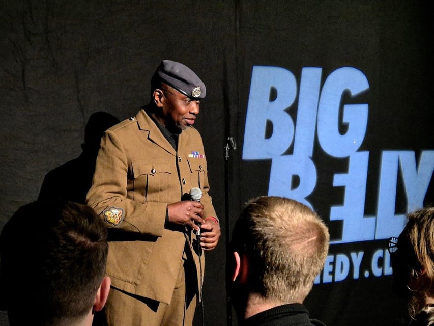 London: Live Comedy Show at Big Belly Bar and Comedy Club - British Humor Live: How to Set Expectations So You Enjoy It