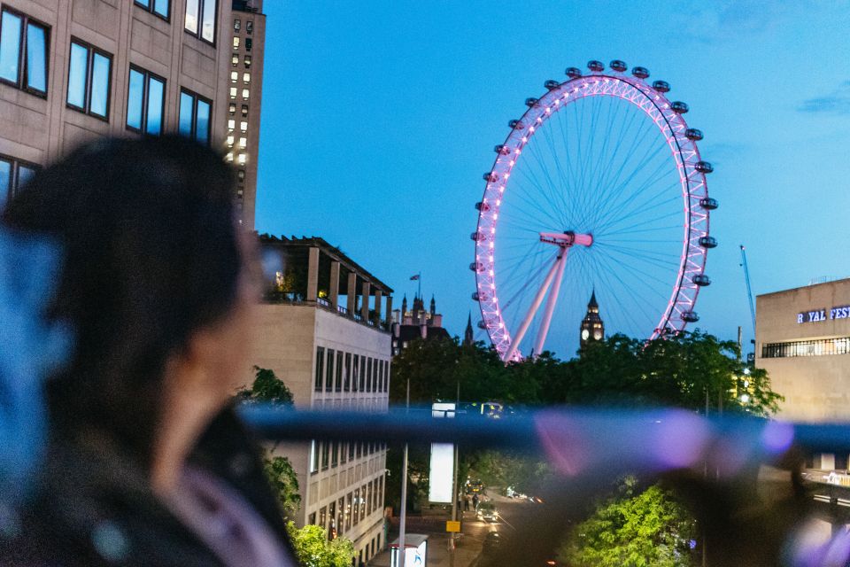 London: London by Night Sightseeing Open-Top Bus Tour - Wellington Arch, Royal Albert Hall, and Natural History Museum in Night Lighting