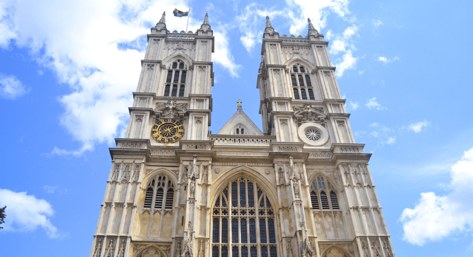 London: London Sightseeing Walking Tour with 30+ Sights - City of London Start: St Paul’s to the “Square Mile” Beats