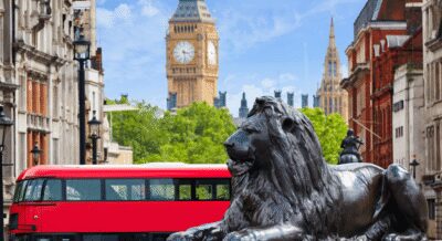 London: London Sightseeing Walking Tour with 30+ Sights - Tower Hill Area and River Views: Tower of London Without the Ticket Line