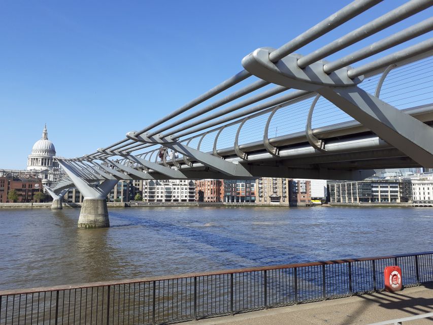 London: Medieval History Walking Tour from The Tower - What this 2-hour Thames walk is really good at