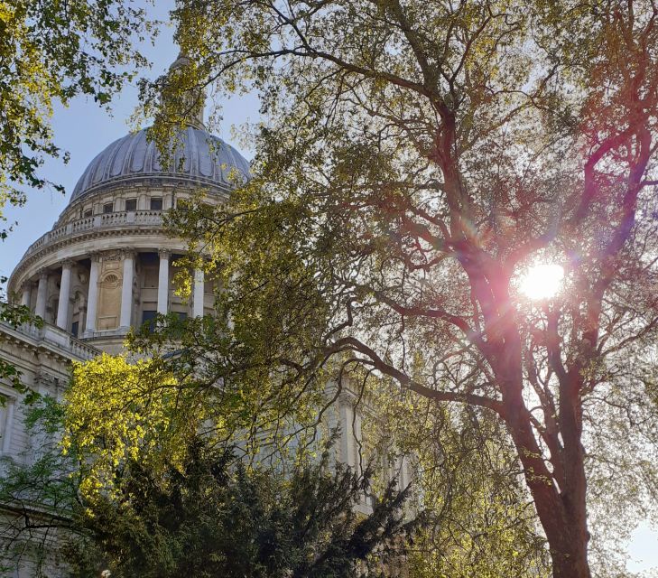 London: Medieval History Walking Tour from The Tower - The Golden Hinde and Shakespeare’s Globe: culture, storytelling, and the river’s pull