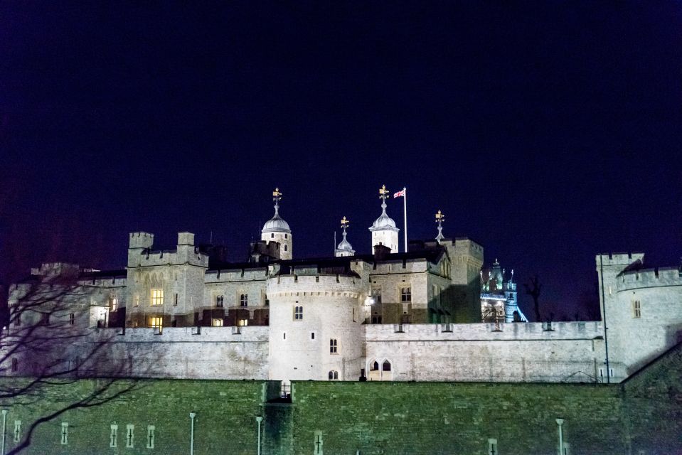 London: Nighttime Open-Top Bus Sightseeing Tour - Price and value: is $39.06 worth 90 minutes at night?