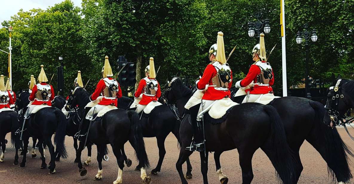 London: Palaces and Parliament Walking Tour - Buckingham Palace: the view matters, and the guide makes the difference