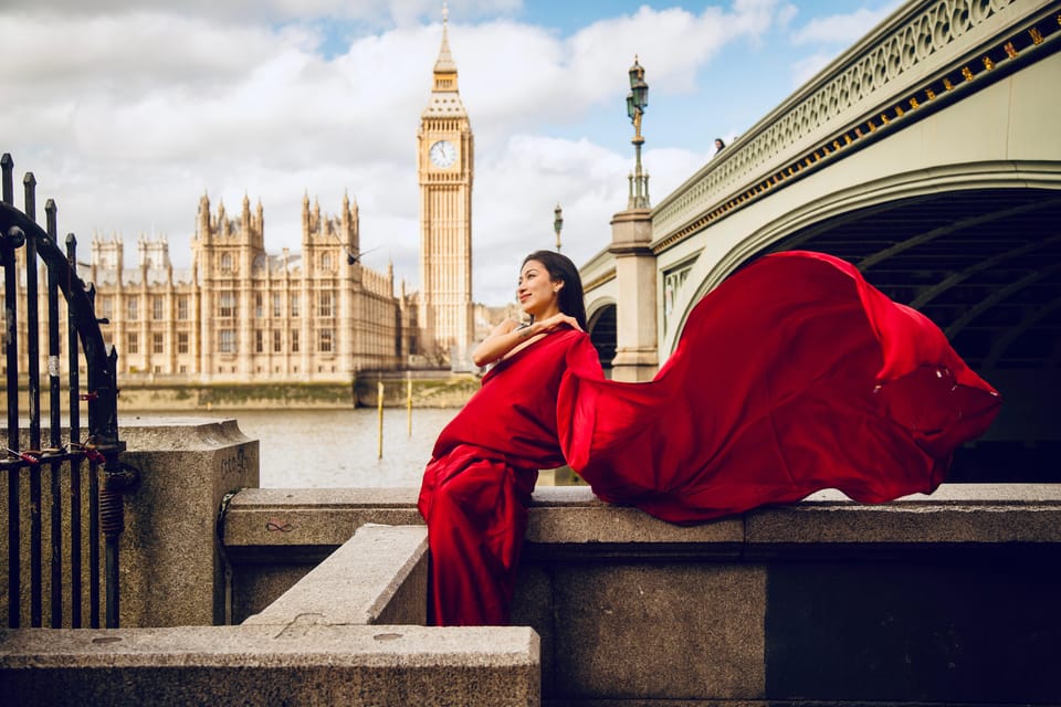 London: Private Photoshoot with Video Clip Option - Delivery and Editing: Your Private Gallery in Less Than 48 Hours
