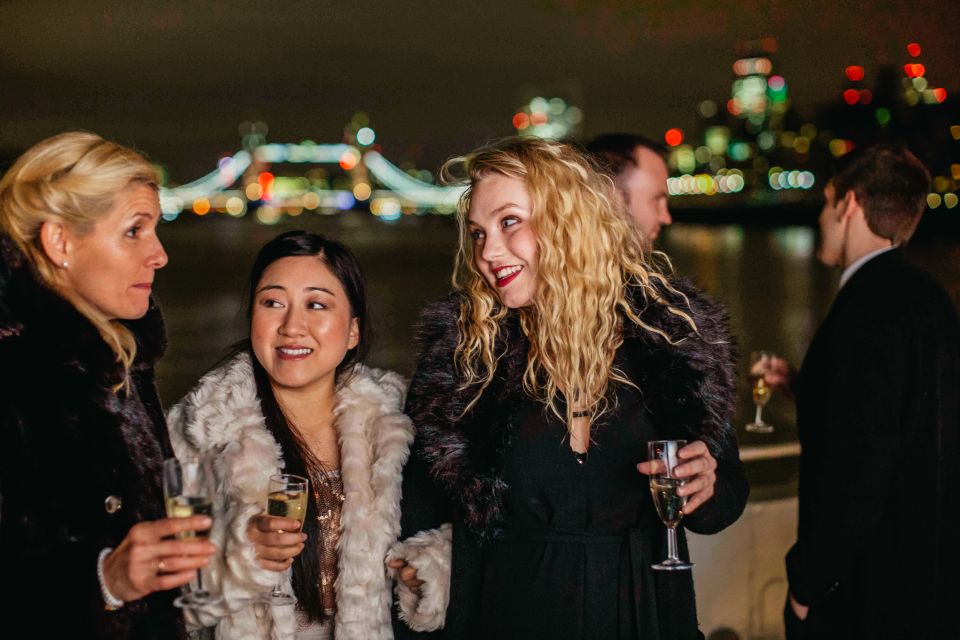 London: River Thames Dinner Cruise - Practical tips to make the most of your Thames night