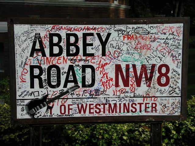 London: Rock 'n' Roll History Tour - Kensington for Queen: Where the Band Took Shape