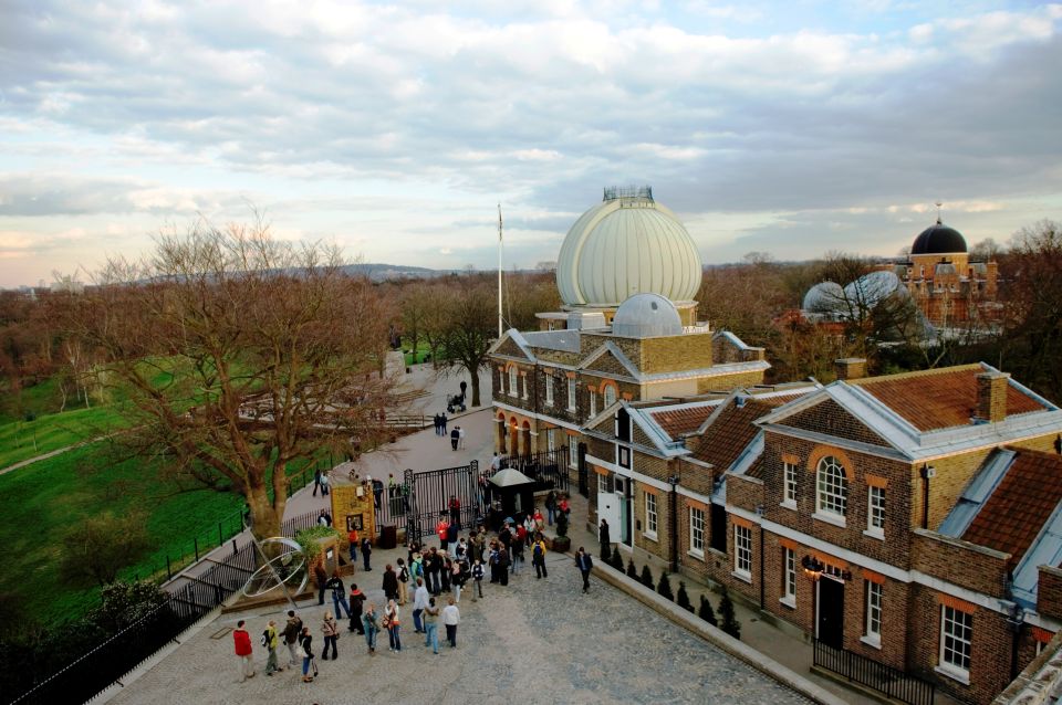 London: Royal Museums Greenwich Day Pass - Standing on the Prime Meridian Line at the Royal Observatory