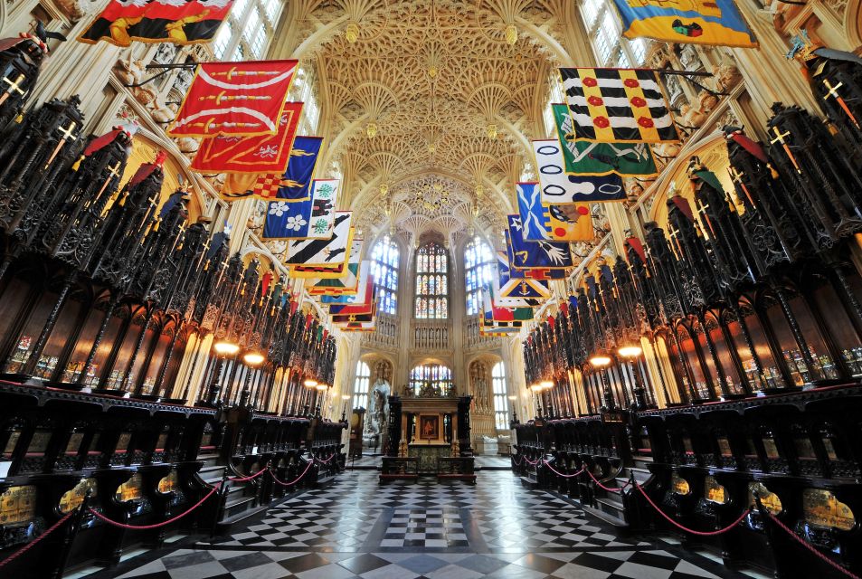 London: Royal Tour with Westminster Abbey & Afternoon Tea - Westminster Abbey: how to make the guided day feel personal