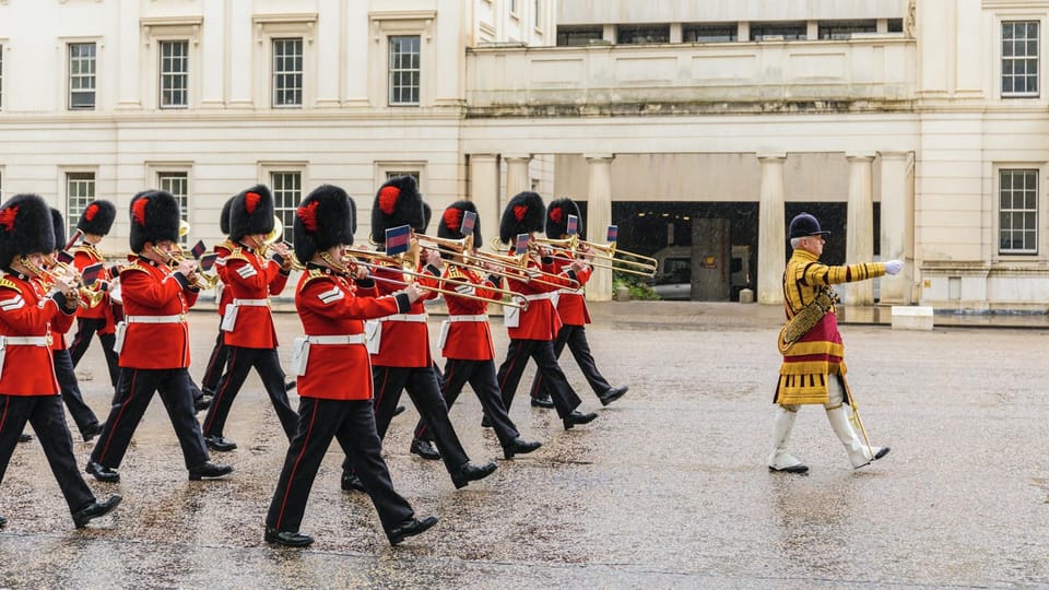 London: Royal Walking Tour with Guard Change & Royal Mews - Price and logistics: what $79.47 buys you
