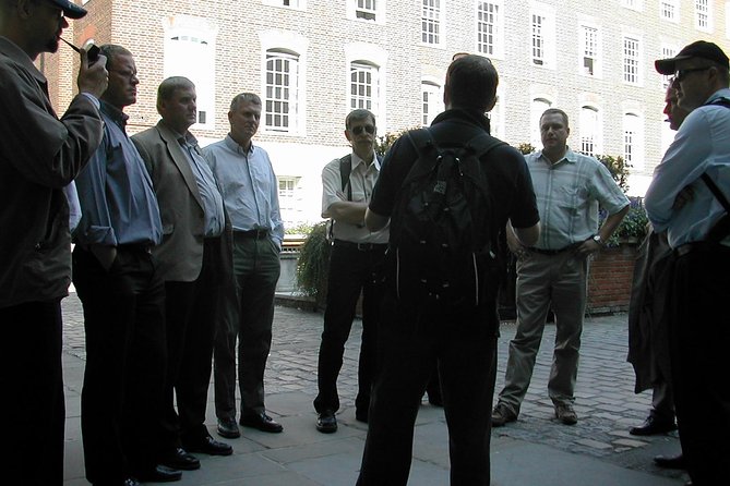 London Serial Killers - The Blood and Tears Walk - London at Night: what the Blood and Tears Walk really feels like