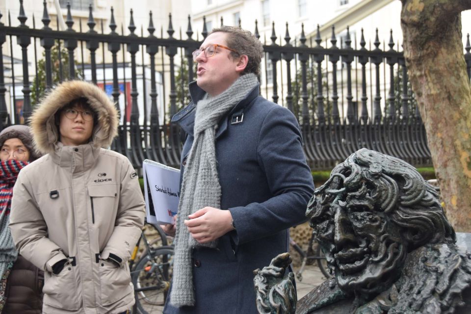 London: Sherlock Holmes-Themed Walking Tour - Meeting at 224 Piccadilly Circus: Where the tour starts fast