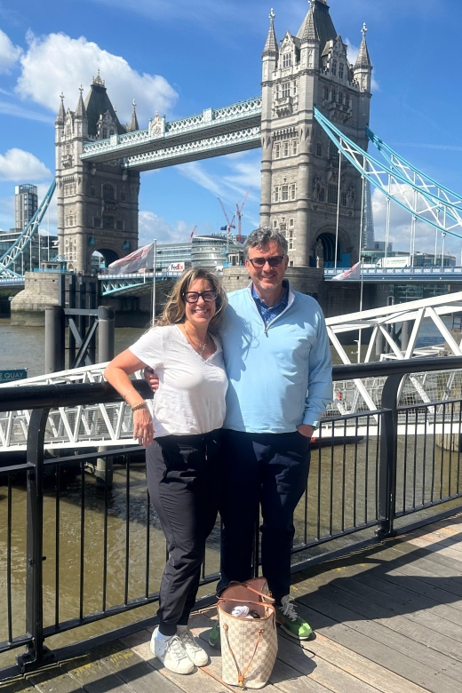 London: Sightseeing Black Cab Tour with Hotel Pickup - Parliament, Big Ben, and the Westminster Power Triangle