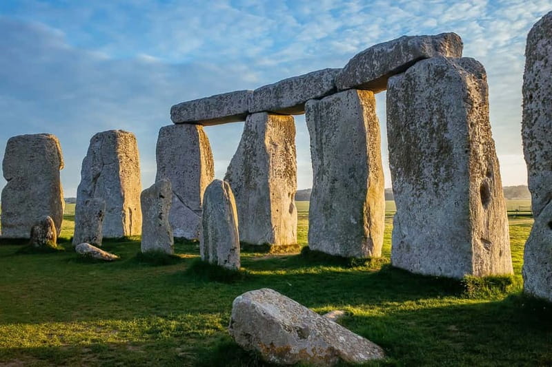 London: Small Group Stonehenge and Bath Tour & Secret Site - Why this Stonehenge to Bath day feels more human