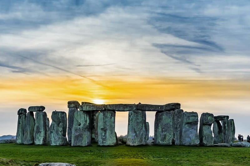 London: Small Group Stonehenge and Bath Tour & Secret Site - The secret location between Bath and London: why it often wins