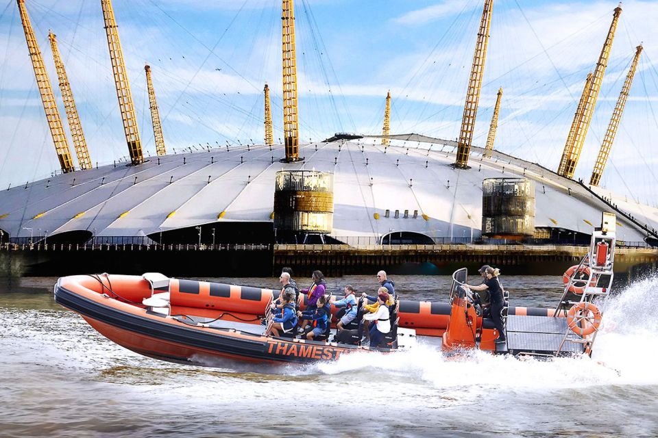 London: Speedboat Tour Through Heart of the City - Getting geared up: jackets, inflatable life vests, and the safety briefing