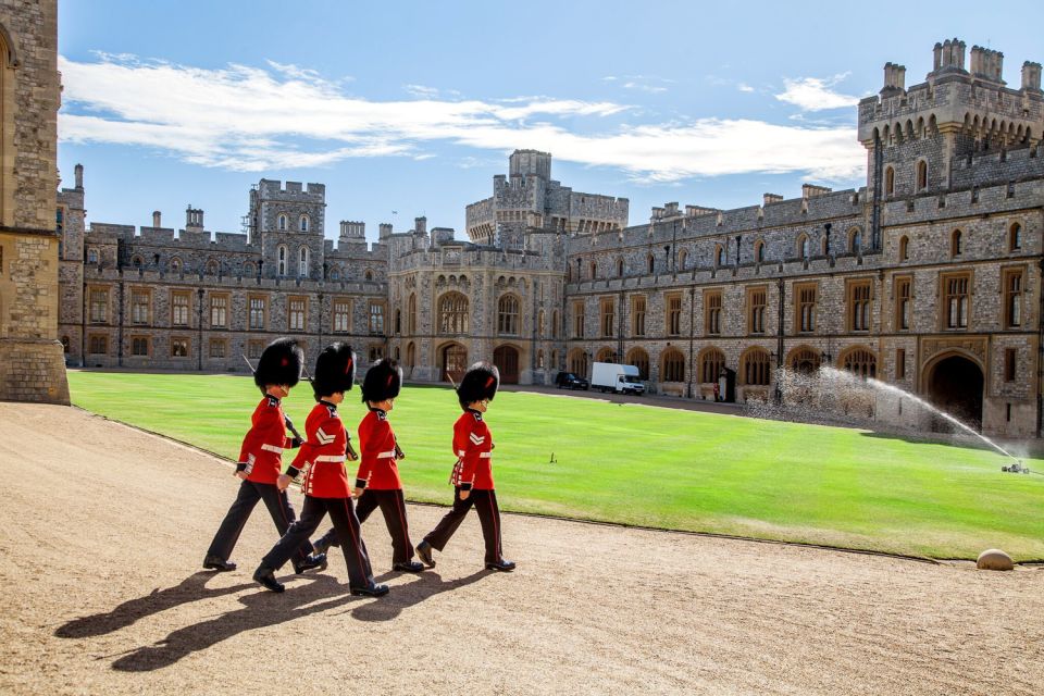 London: Stonehenge, Windsor Castle, Bath, Lacock & Pub Lunch - Key Things That Make This Day Trip Worth It