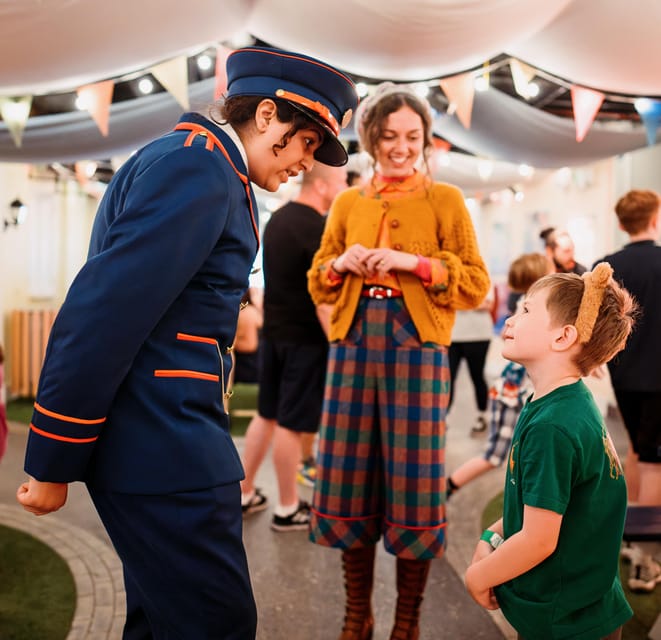 London: The Paddington Bear Experience - Timing, walking, and seating: how to make it easier with kids