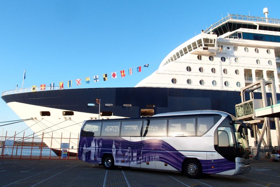 London to Southampton Cruise Terminal via Stonehenge - The drive to Southampton: timed for cruise check-in peace of mind