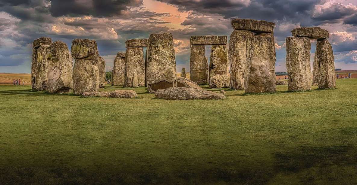 London to Southampton Cruise Terminal via Stonehenge - The Stonehenge stop that actually fits into your schedule