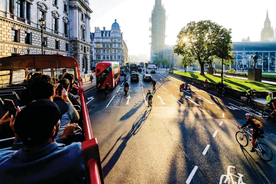 London: Tootbus London by Night Bus Tour - Southbank vibes: the ride’s emotional closer