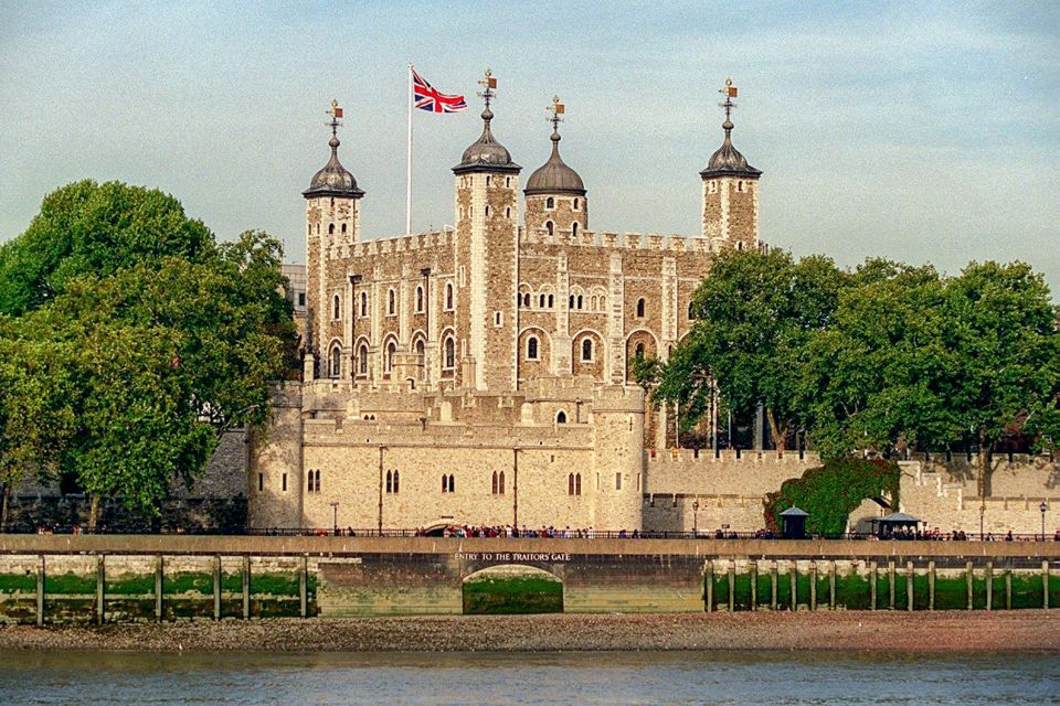 London: Tower of London, Thames Boat & Changing of the Guard - Westminster walking tour: the monarchy story you can actually picture