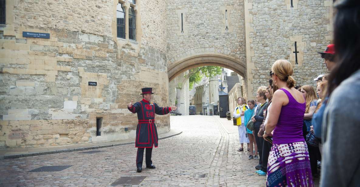 London: Tower of London, Thames Boat & Changing of the Guard - 75 minutes of guided Tower time, plus the rules you need to know