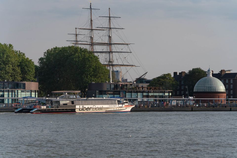 London: Uber Boat 1-Day Hop-On Hop-Off and Cable Car Tickets - Best timing for a 1-day combo: day light, then night glow