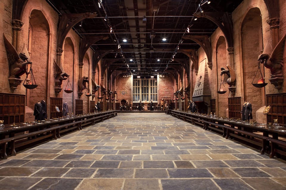 London: Warner Bros. Studio Harry Potter Tour with Transfers - Hogwarts in the Snow (Seasonal Feature): When the Studio Looks Like a New Movie
