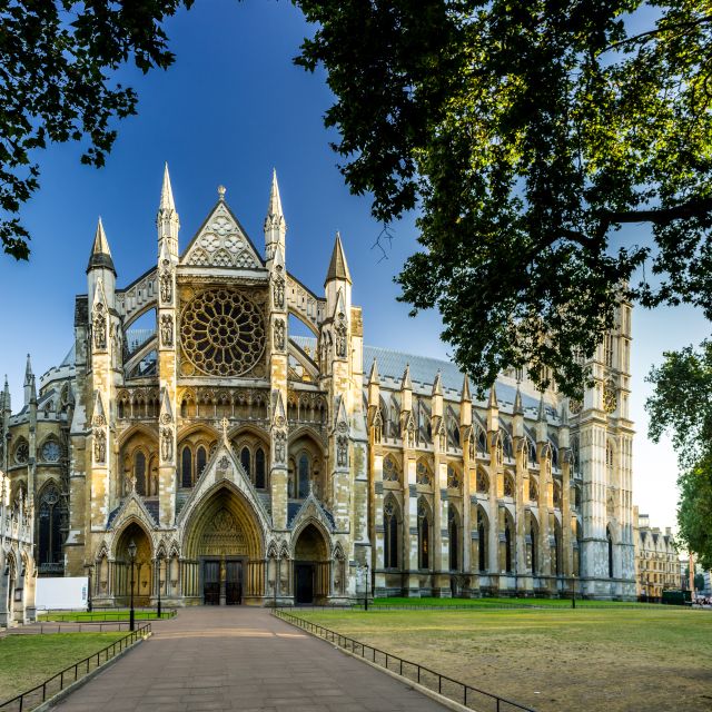 London: Westminster Abbey Skip-the-line Entry & Guided Tour - St. Margaret’s Church: which tour includes it and why it matters