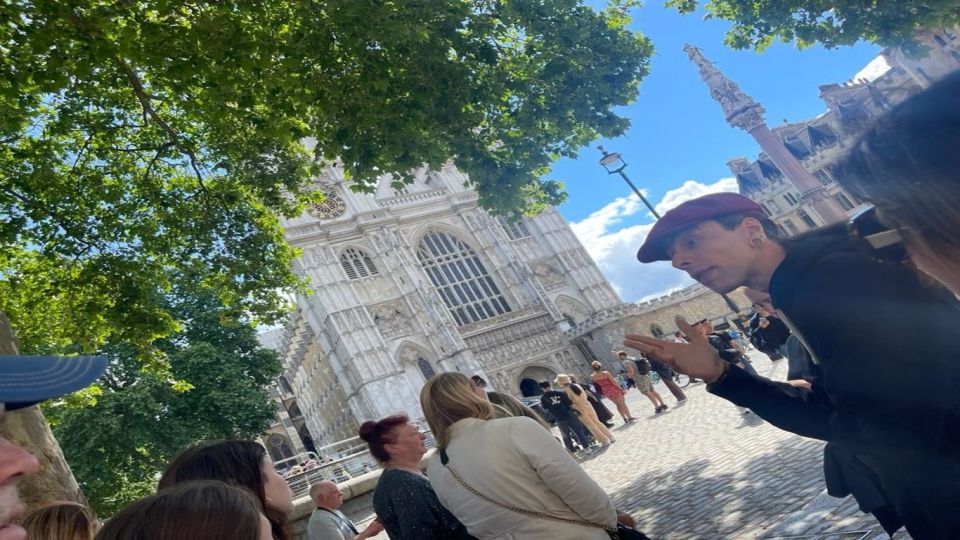London: Westminster and Changing of the Guard Tour - Pacing, comfort, and who this tour suits best