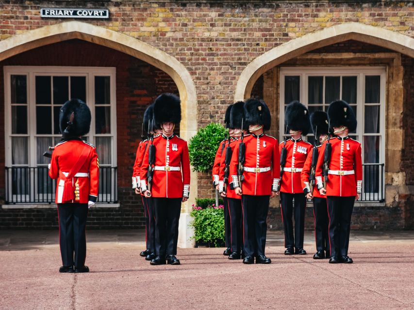 London: Westminster and Changing of the Guard Tour - The Changing of the Guard (or the King’s Horse Guards): the timing swap you should know