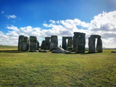 London: Windsor Castle, Stonehenge, and Bath Day Trip - Windsor Castle: first entries, St George’s Chapel, and what to do if State Apartments close
