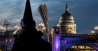 London: Witches and History Bankside Walking Tour - Southwark Cathedral and Borough Market area: how the witch stories gain texture