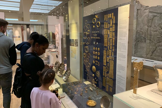 Private Guided Tour of the British Museum - Tickets Included - Inside the Museum: How a Guided Route Cuts Through the Maze
