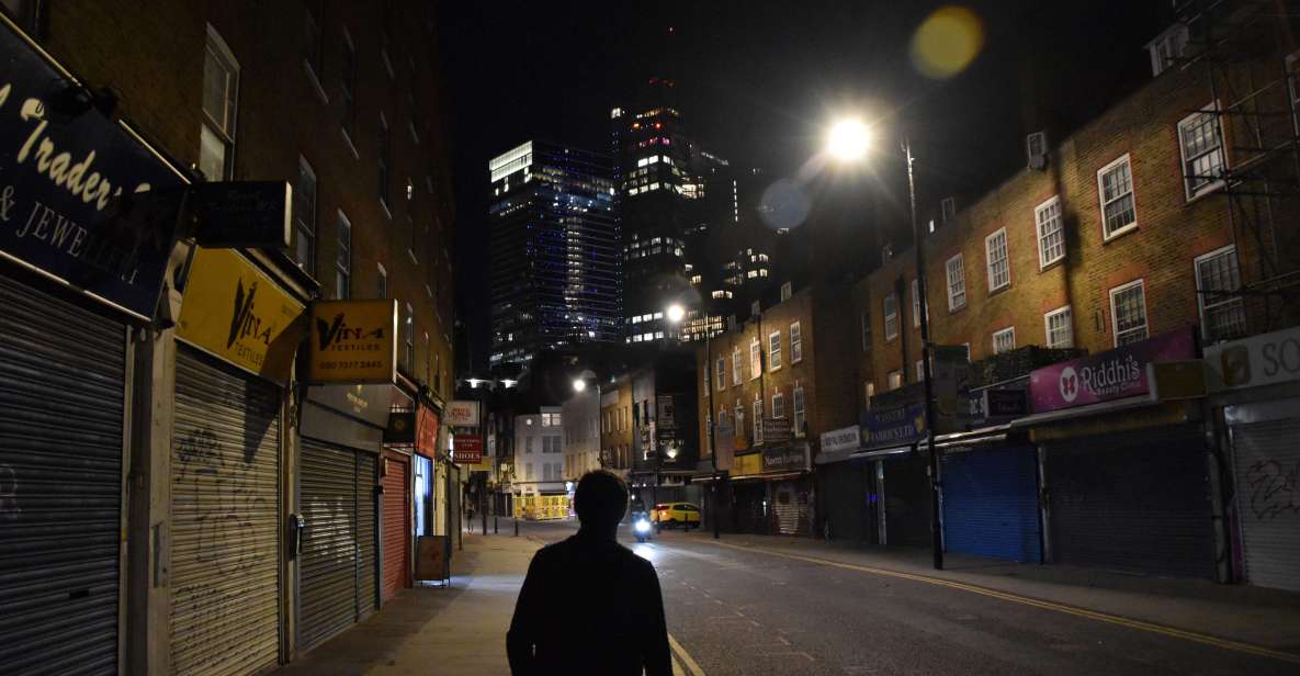Private Jack The Ripper Tour of London - Starting at Whitechapel Station and keeping the group together