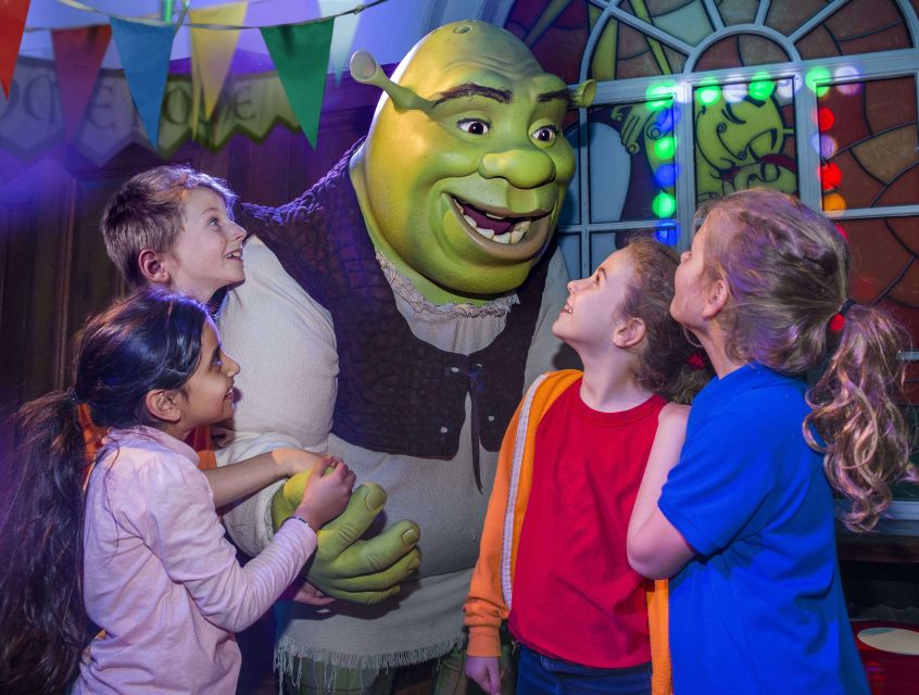 SEA LIFE London & DreamWorks Shrek's Adventure: Combo Ticket - Rainforest Adventure and the creepy-crawlies stop
