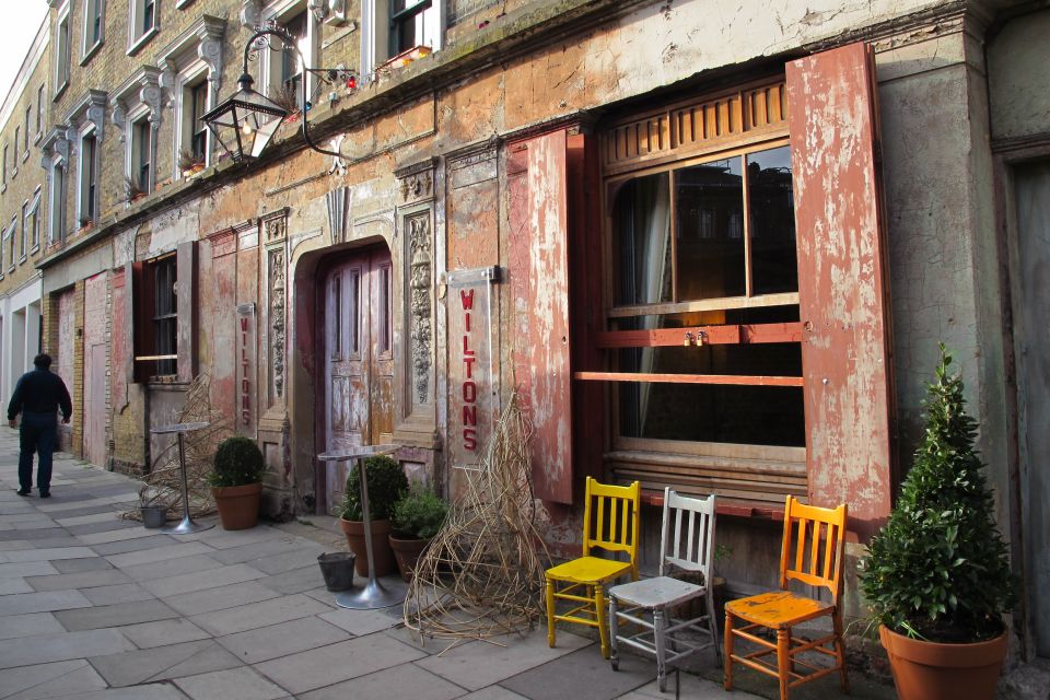 Secret London Tour by Bike - Potter Stops: Diagon Alley and Leaky Cauldron References That Feel Like a Game