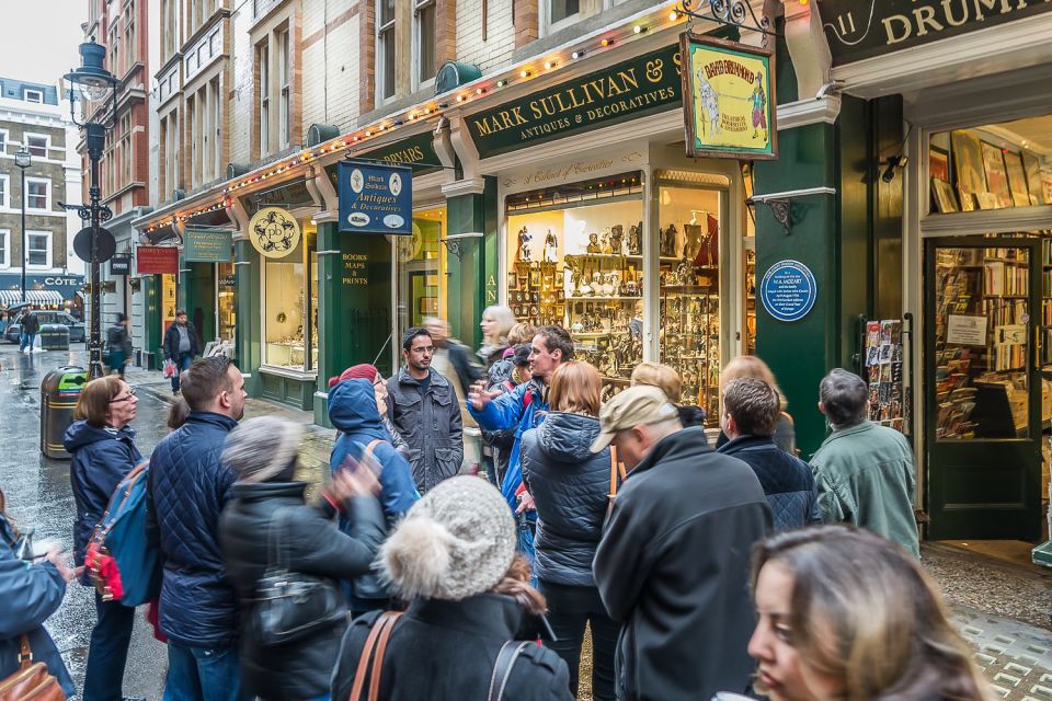 Secrets of London Walking Tour - What makes the guides matter on this walk
