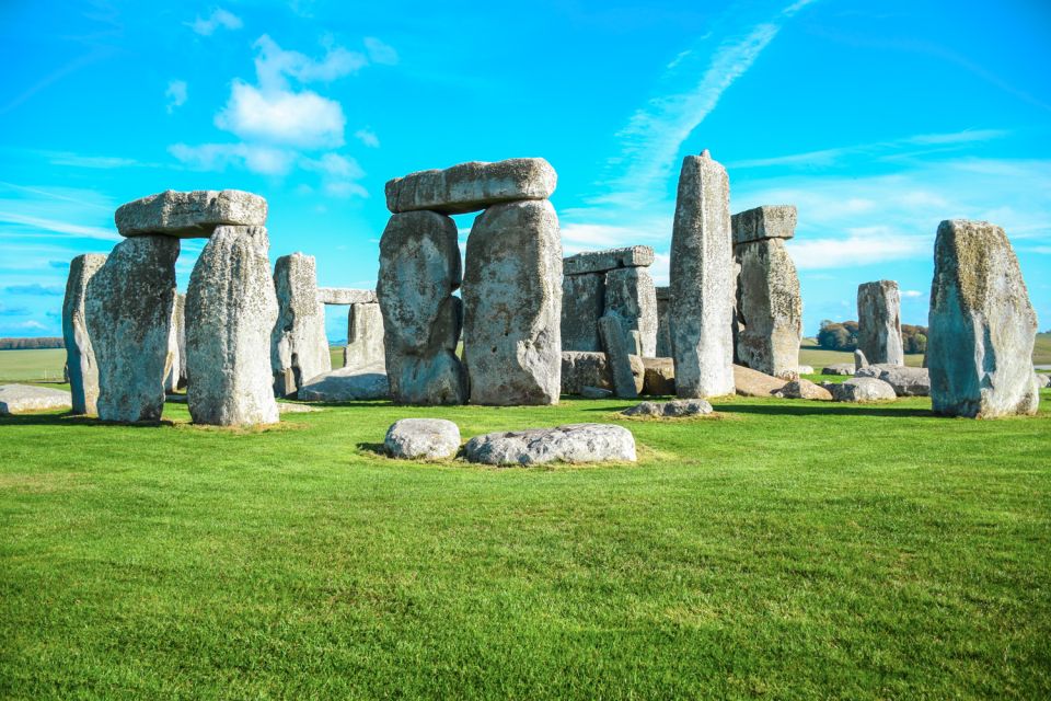 Stonehenge & Bath: Full-Day Coach Tour from London - Key points that matter before you go