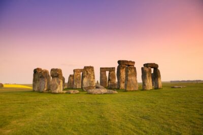 Stonehenge Special Access - Evening Tour from London - Avebury stone circle and village time: the calmer side of prehistoric Britain