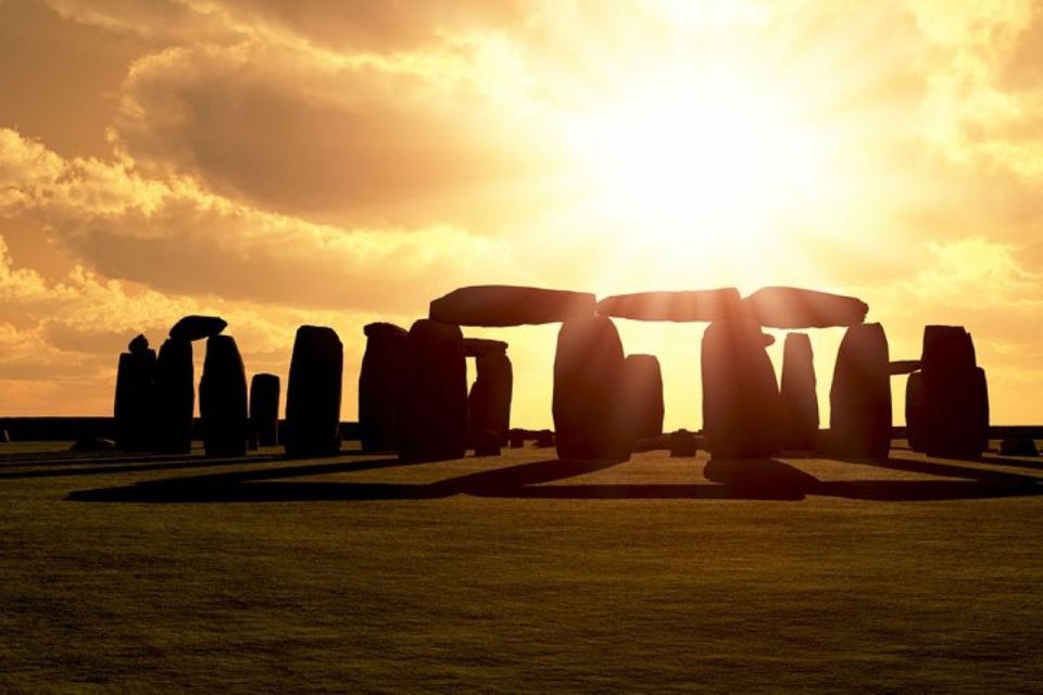 Stonehenge Special Access - Evening Tour from London - FAQ