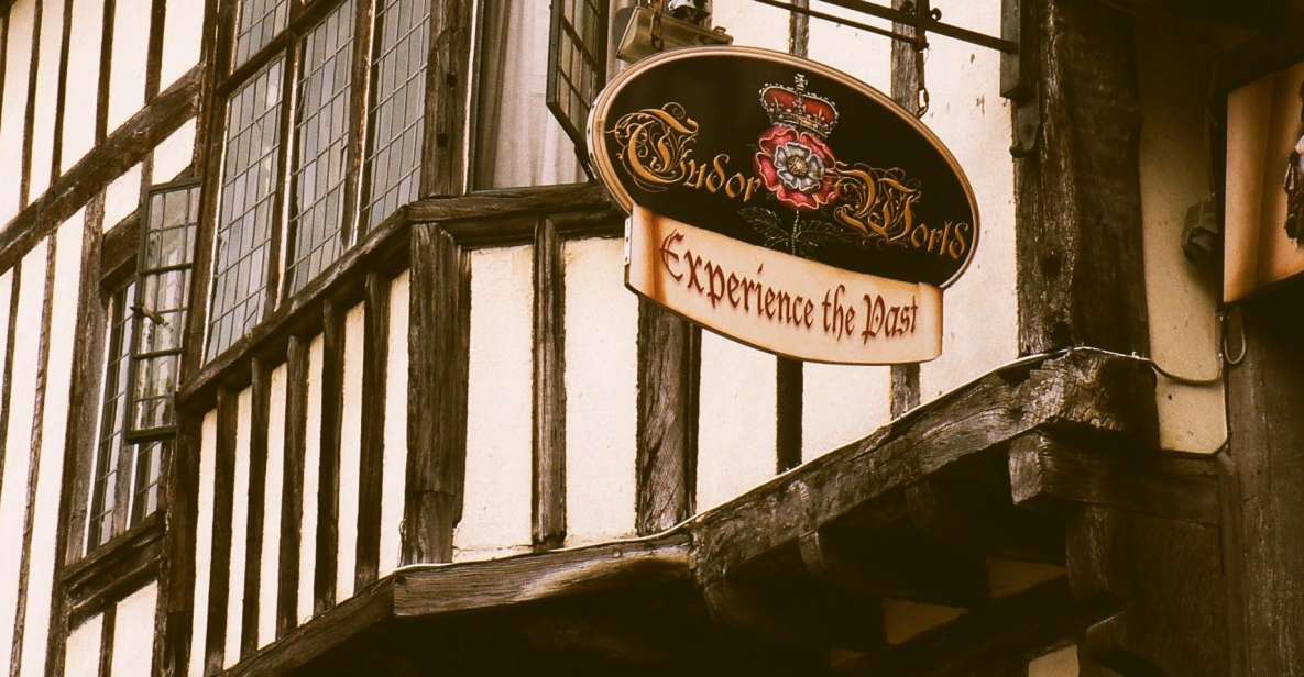 Stratford-upon-Avon: Lantern-Lit Ghost Tour at Tudor World - Meeting the Macabre Ghost and the Warden-Style Guide